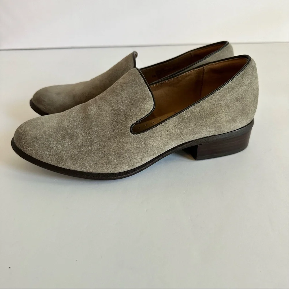 Sofft womens suede